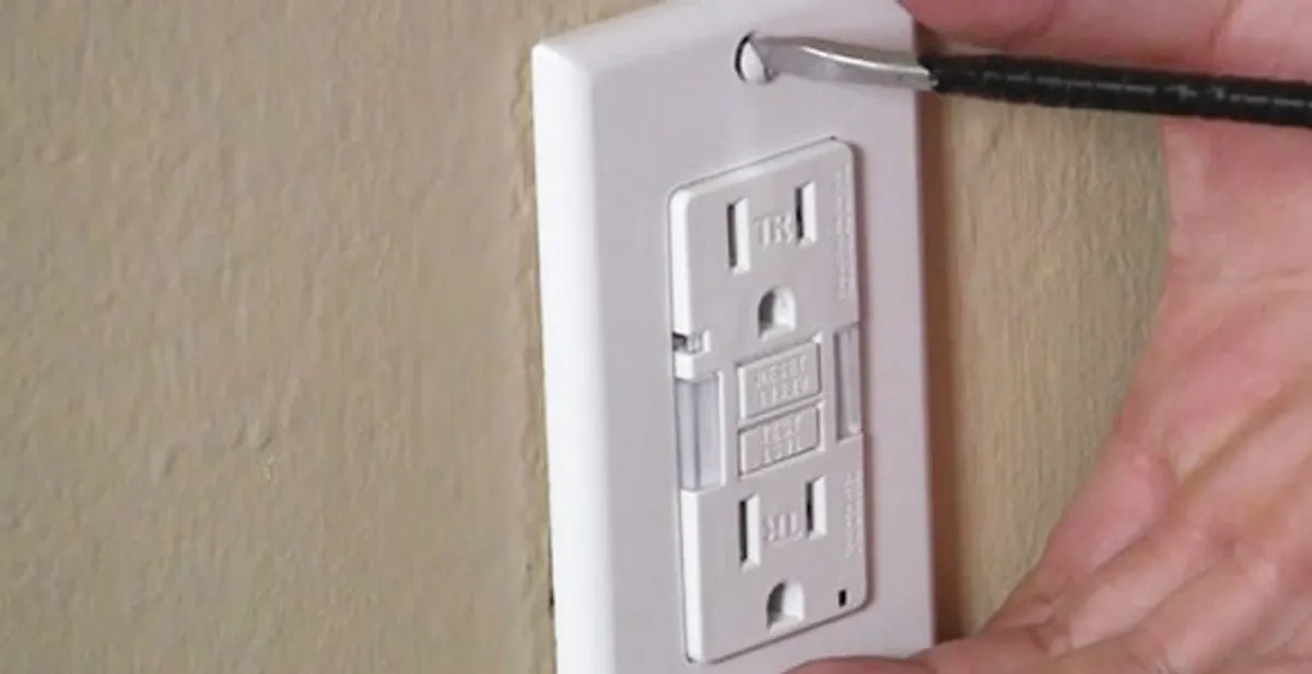 gfc outlets service securing and mounting ground fault circuit interrupter outlet by certified electricians in Saint Petersburg, FL