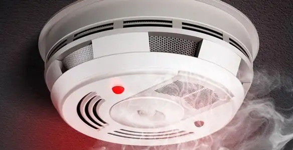 Installed smoke detector providing reliable fire detection in Saint Petersburg, FL