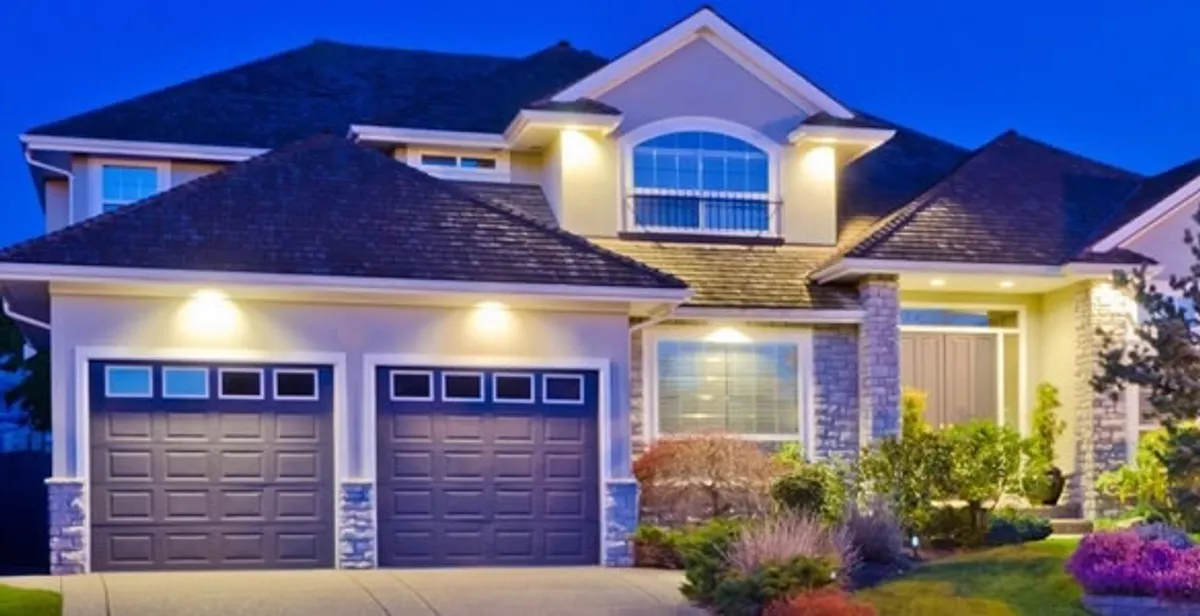 Programmable lighting installation improving residential exterior lighting control in Saint Petersburg, FL
